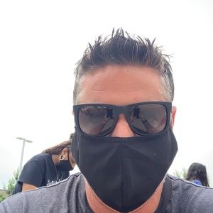 Meet your Posher, Brian